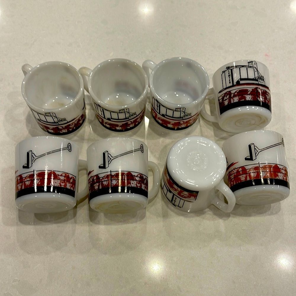 Lewter, feed lot grain coffee cups. Vintage Federal milk glass cattle feed rack.